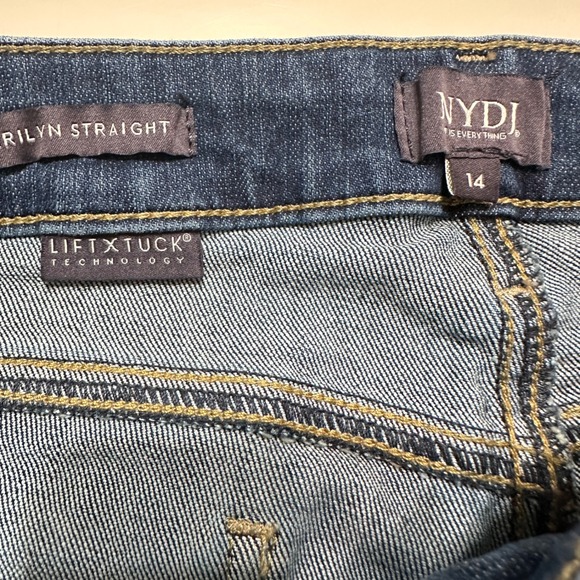 NYDJ Marilyn Straight Leg Lift Tuck Jeans Womens 14 (34x31) Medium Wash‎ Denim - Picture 8 of 13